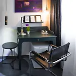Boutique 3*